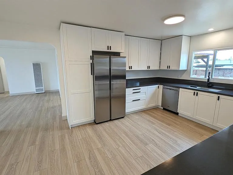 5133 Catoctin Dr — Photo 1