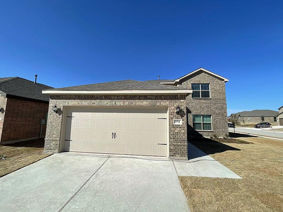 1st image of 304 Zimmet Dr