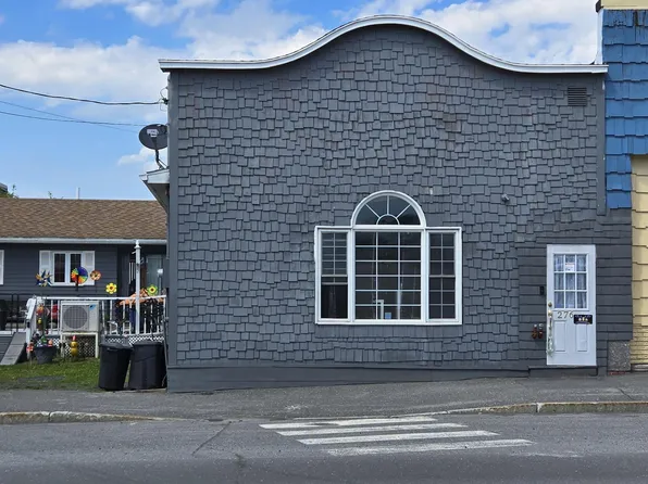 276 Main Street, Madawaska, ME 04756