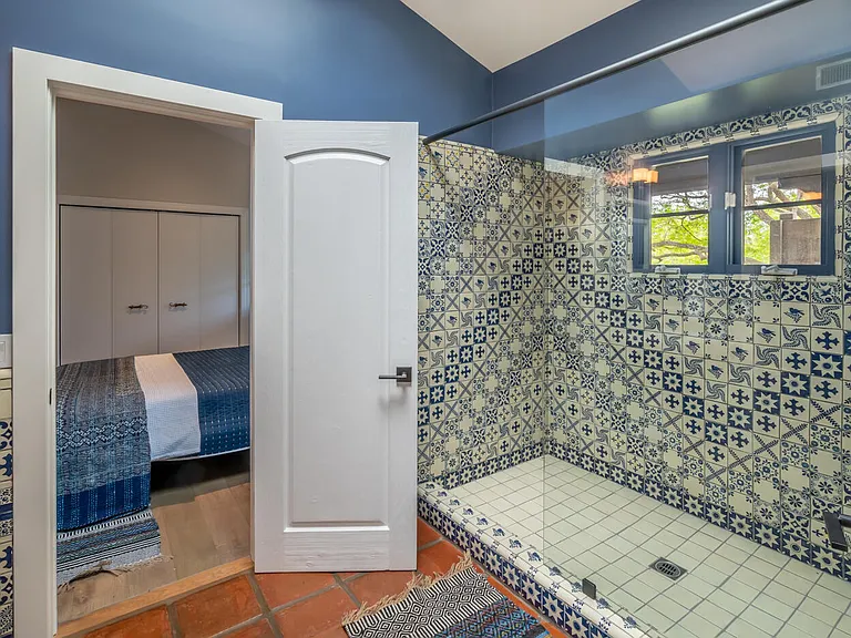 3359 Braemar Dr — Photo 23