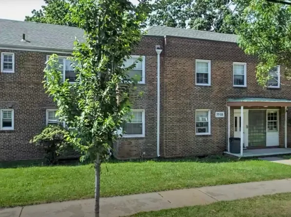77-32 Vleigh Pl #82F, Flushing, NY 11367