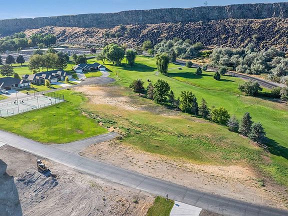 3rd image of LOT-68A 68b Clear Lake Fld