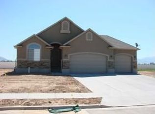 48 N 2775 W, West Pt, UT 84015