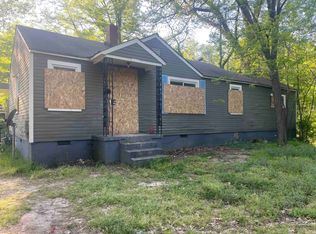 2895 Overton Crossing St, Memphis, TN 38127