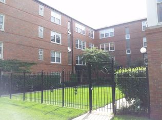 2425 W Farragut Ave APT 2A, Chicago, IL 60625