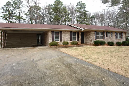3815 Cline Dr SE Photo 1