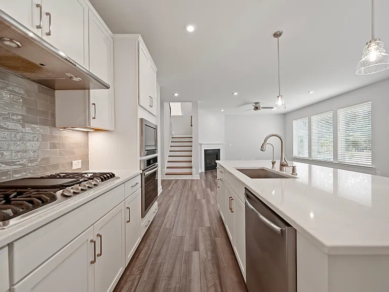 265 Mindees Ln — Photo 10