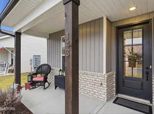 143 Elise Way, Lenoir City, TN 37771