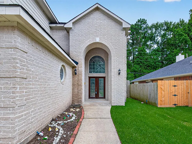 20003 Fieldtree Dr — Photo 6