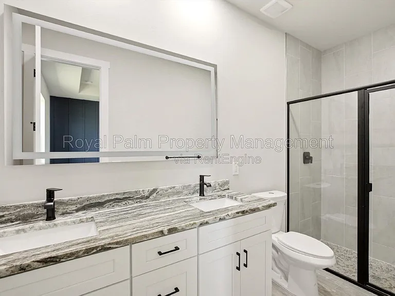 3750 NE 13th Ave — Photo 18
