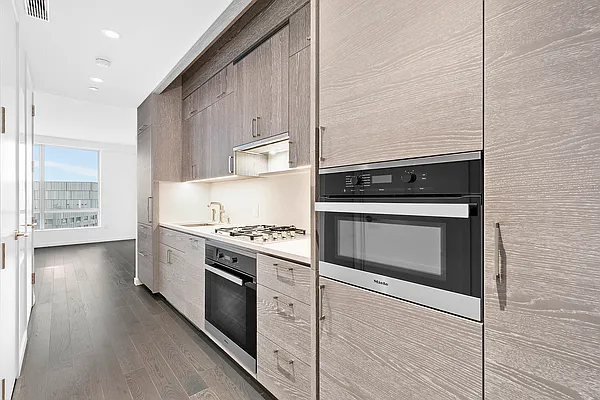 Rented by Corcoran | media 5