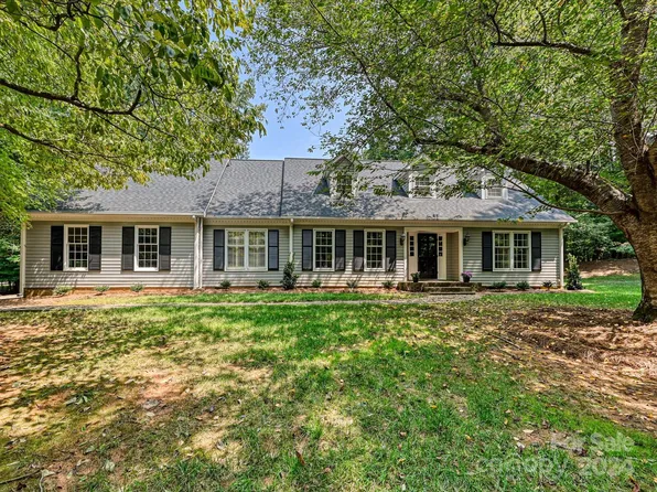2818 Houston Branch Rd, Charlotte, NC 28270