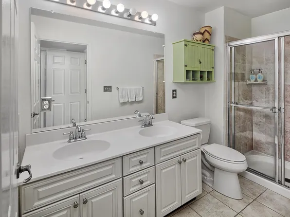 406 Newburgh Court image 7 of 31