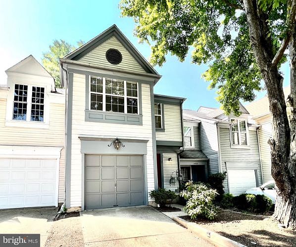 1st image of 14911 Habersham Cir