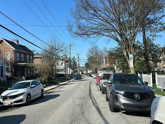 4th image of 129 Simpson Rd