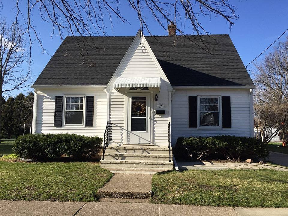 1st image of 1321 Josephine St