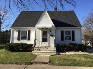 1321 Josephine St, Janesville, WI 53545