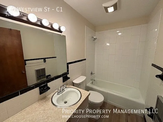 160 Westview St #C1 — Photo 11