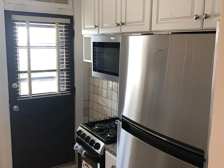 1737 S High St #1737 — Photo 10