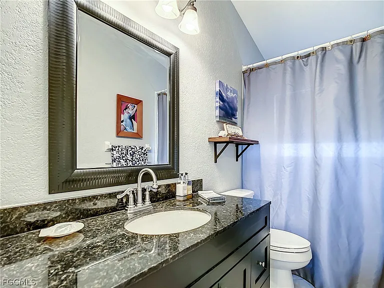 13633 Admiral Ct — Photo 23