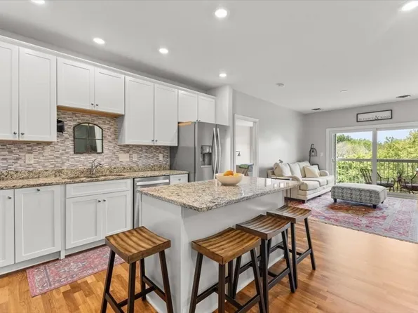 110 Trotter Rd Unit 408, South Weymouth, MA 02190