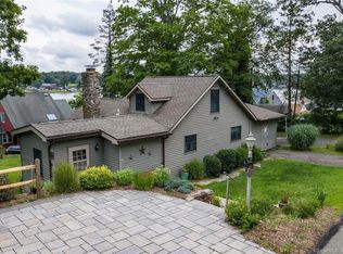 10 Lake Shore Dr, Middlefield, CT 06455