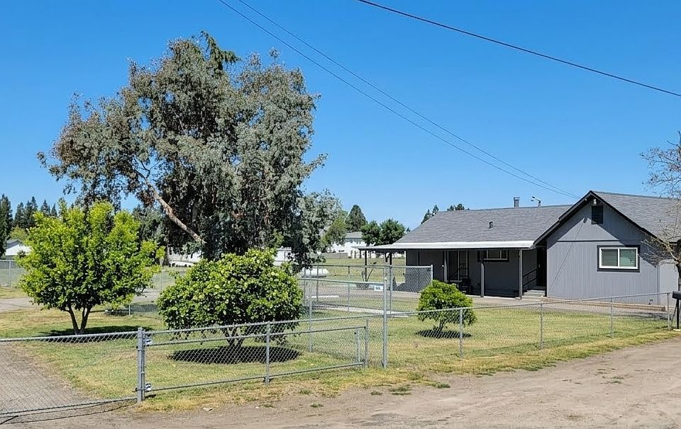 1st image of 1905 Claus Rd
