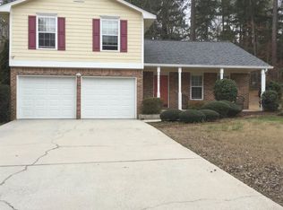 6487 Rebecca Lou Ln, Lithonia, GA 30058