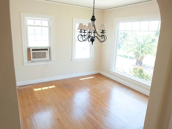 3rd image of 24 Buena Vista Ave