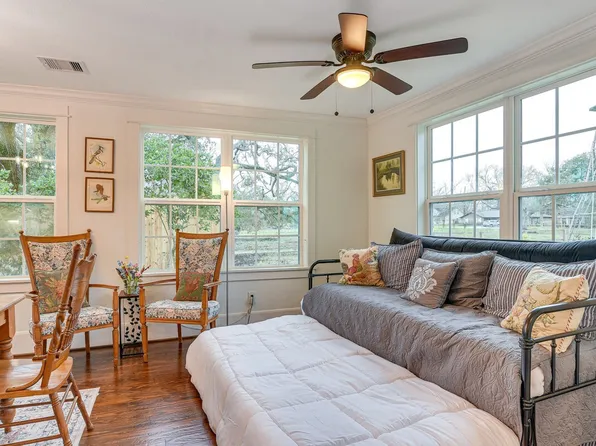 5313 Palm Dr #Id1385857p, Dickinson, TX 77539