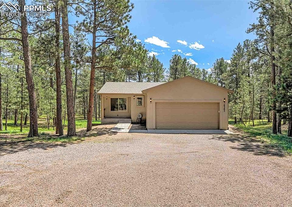 8385 Woodcrest Dr Colorado Springs CO 80908 Zillow