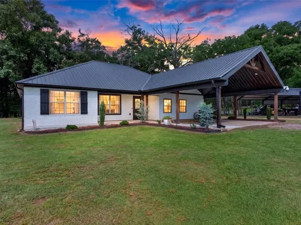 4933 Harrington Dr, Van Buren, AR 72956