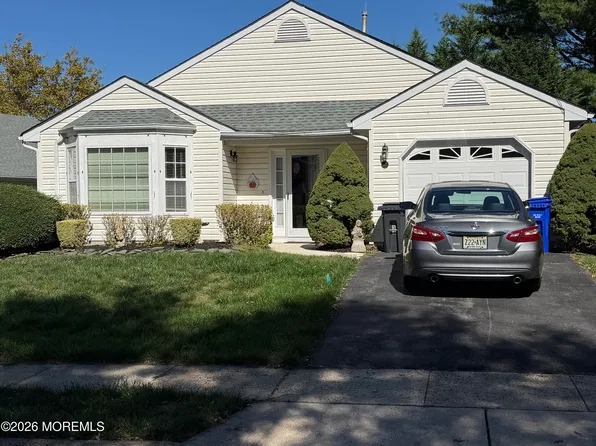 33 Woodchuck Ln, Brick, NJ 08724