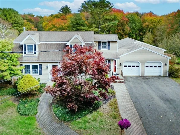 18 Plains Rd, Ipswich, MA 01938