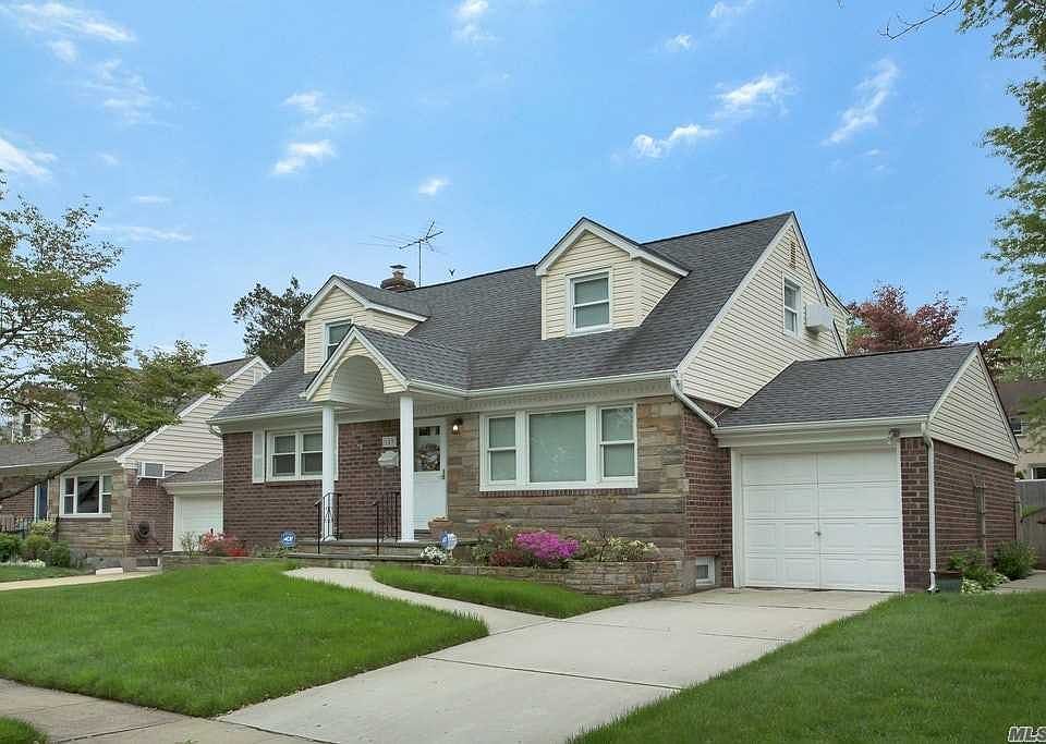 1st image of 143 Aster Dr