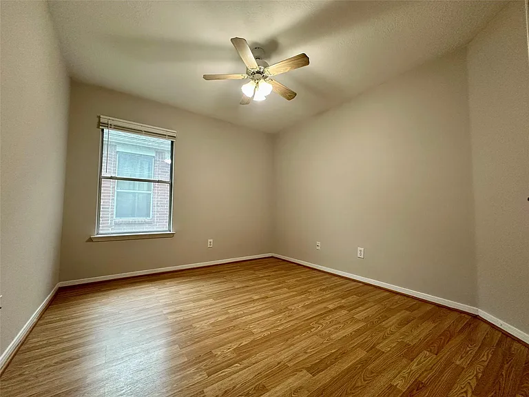 21907 Willow Downs Dr — Photo 17