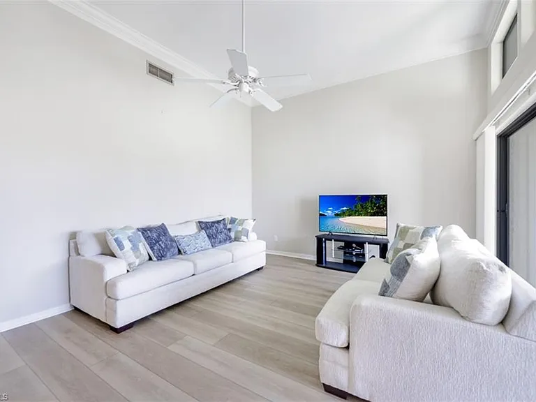6525 Valen Way #D-302 — Photo 7