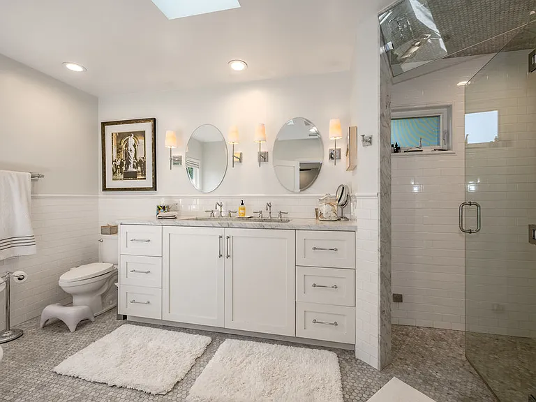 2152 Grand Oaks Ave — Photo 42
