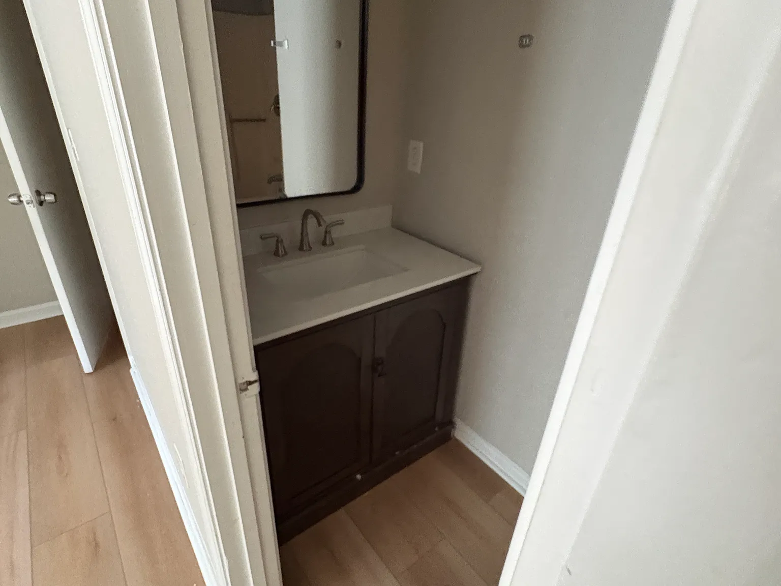 2 bed, 2.5 bath, 1216 sqft, $1,595 — Photo 3