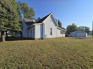 1006 Bloomfield Rd, Plainville, IN 47568