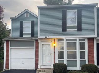 987 Annagladys Dr, Worthington, OH 43085