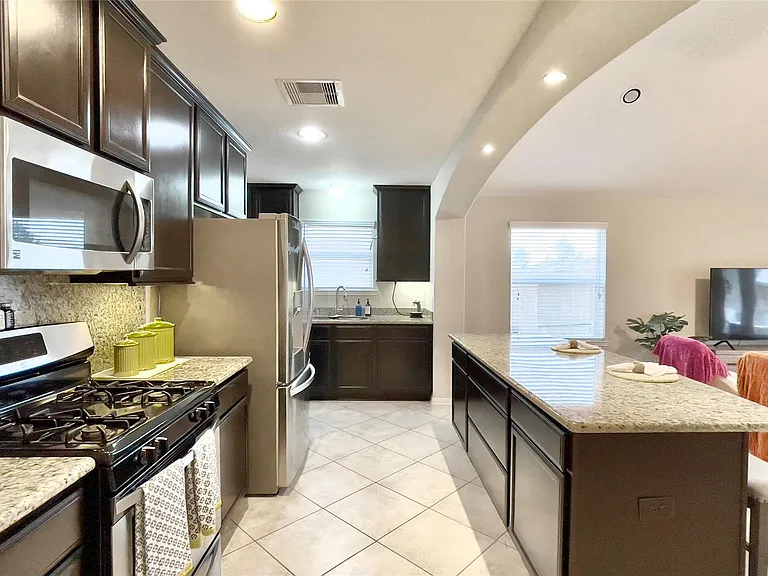 21618 Ivory Gate Ln — Photo 7