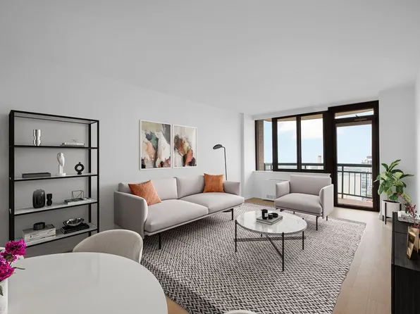 124 West 60th Street image 3 of 25