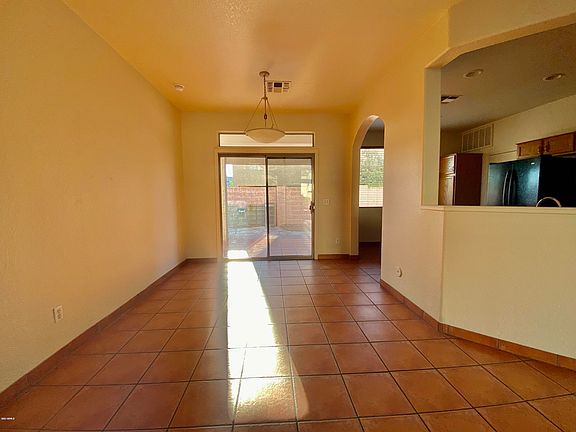 5th image of 4140 E Hallihan Dr