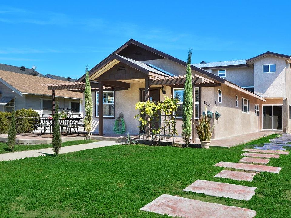1st image of 1012 Portola Ave