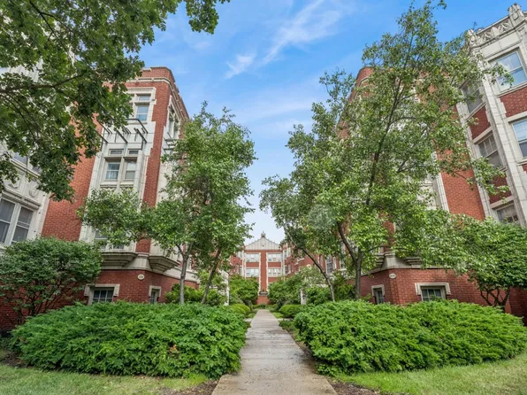 216 N Oak Park Ave APT 2AA, Oak Park, IL 60302