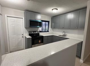 322 SW 2nd St APT 3, Pompano Beach, FL 33060