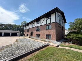 601 N 4th St, Beatrice, NE