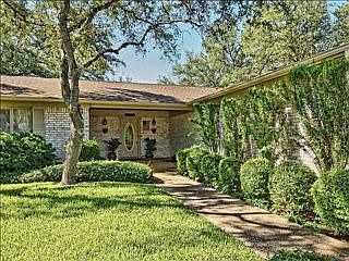 2nd image of 11915 Brookwood Cir