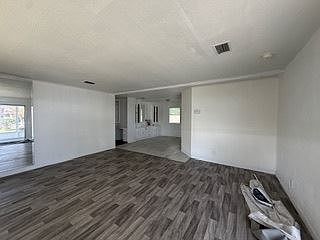 2nd image of 5002 Windmill Manor Ave #Q060